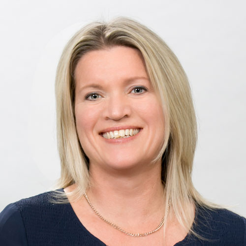 Photo portrait of Angela Parziale, Shareholder